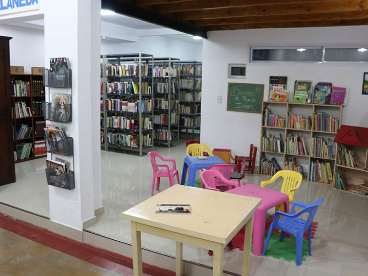 Ferraresi inauguró la remodelación de la Biblioteca Nicolás Avellaneda