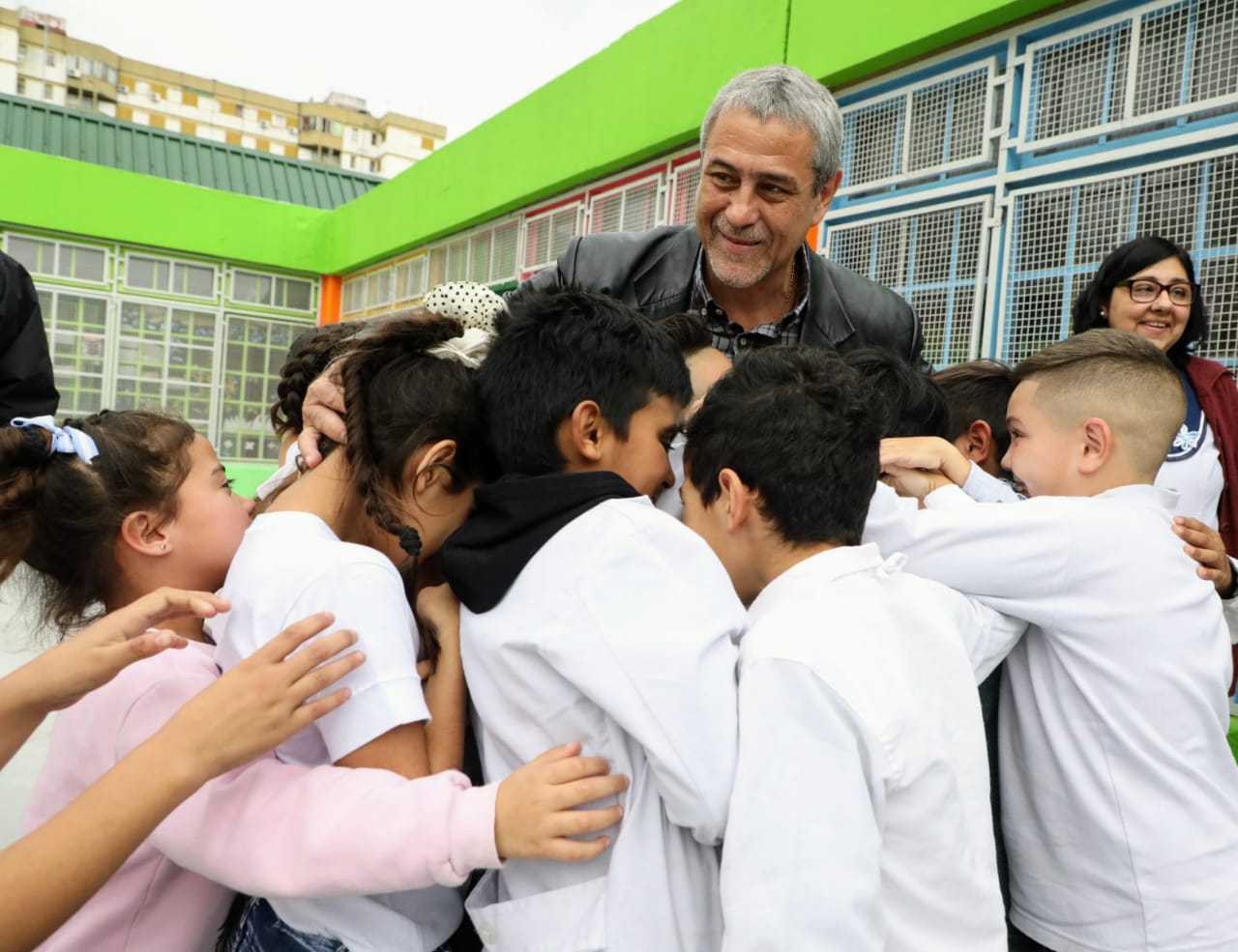 Avellaneda invirtió más de $14 millones para reconstruir las escuelas primarias de Villa Inflamable y Villa Corina